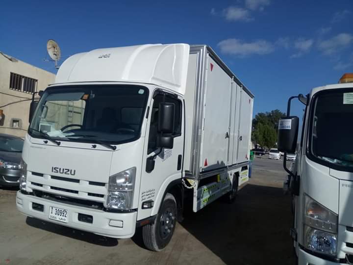 7 ton pickup for rent in Dubai